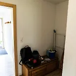 Hendema, Apartament