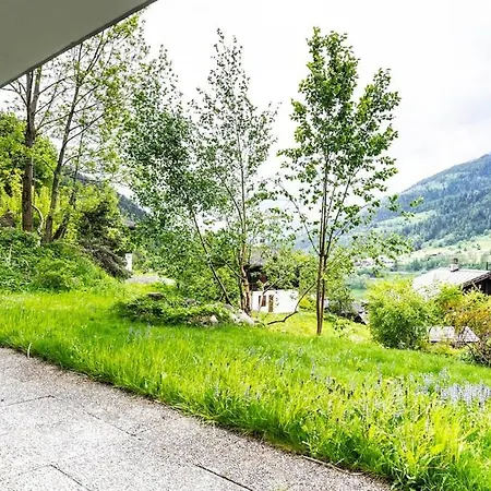 Apartament Hendema, Ernen